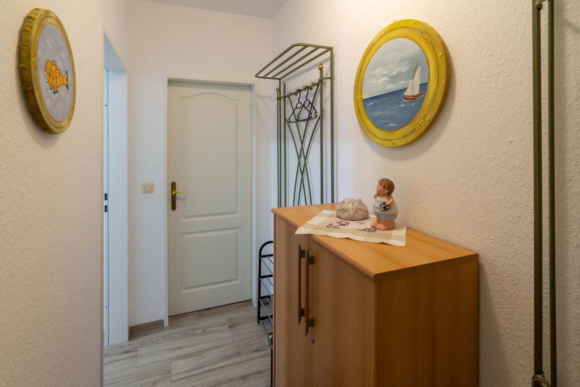 Friesenstuebchen Daire Dornumersiel Dış mekan fotoğraf